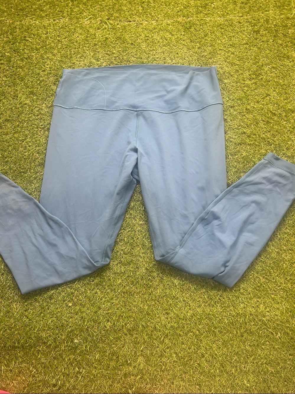 Lululemon Aqua Blue High-Waist Leggings - Picture 6 of 8